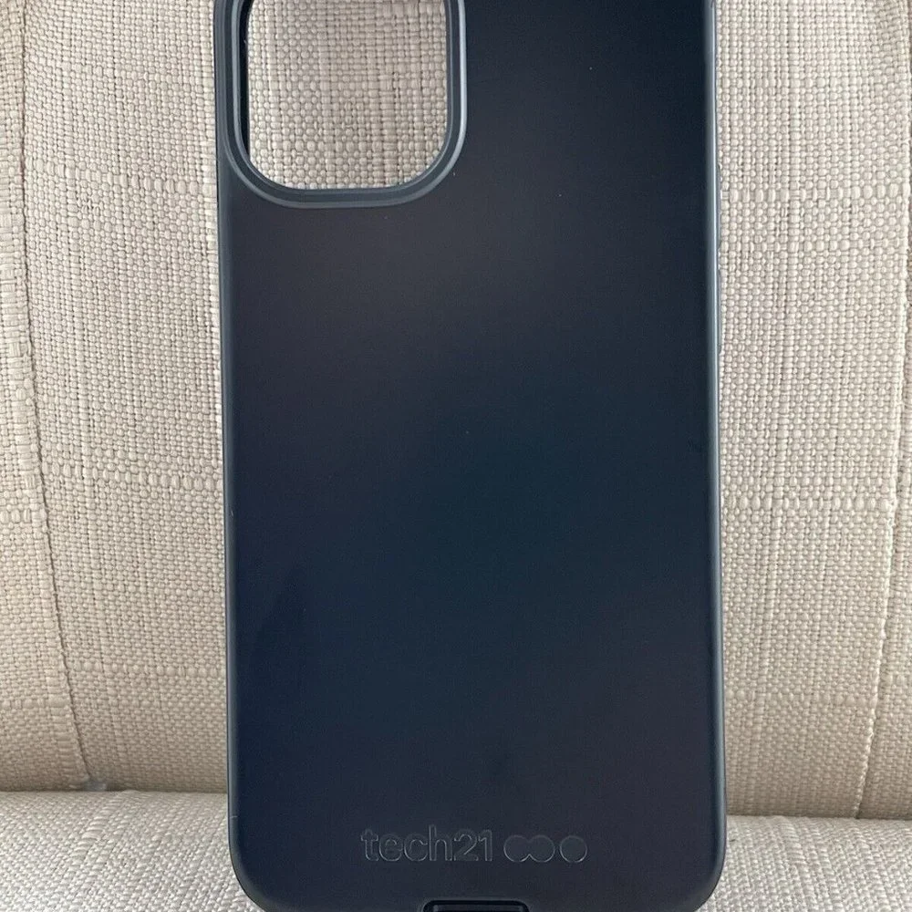 Tech21 Phone Case For iPhone 12 Mini Black Back Fitted Case New - Picture 9 of 10